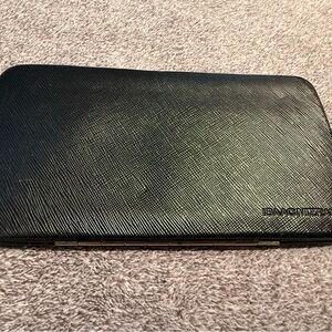 Isaac Mizrahi Elegant Black Clutch